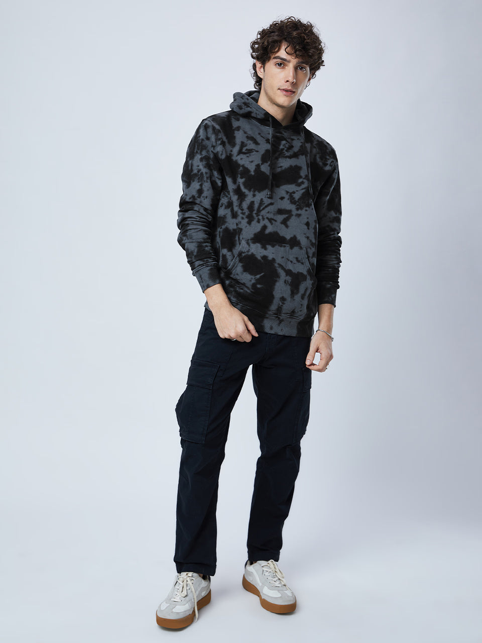 Tie Dye: Black Chase