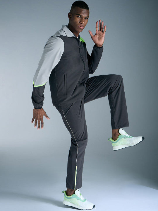 SG Men Polo Collar Mid-Rise Sports Tracksuits